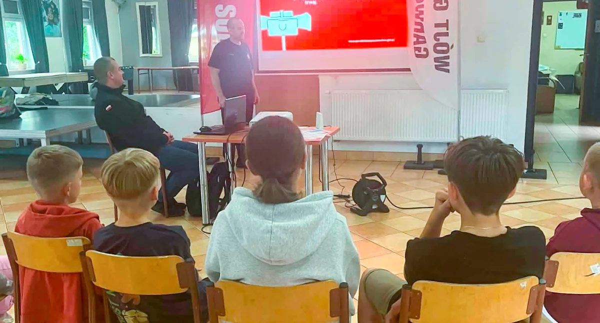 Inne Powiat, Dzieci uczą reagować sytuacjach zagrożenia Szkolenia Sulbiny - zdjęcie, fotografia