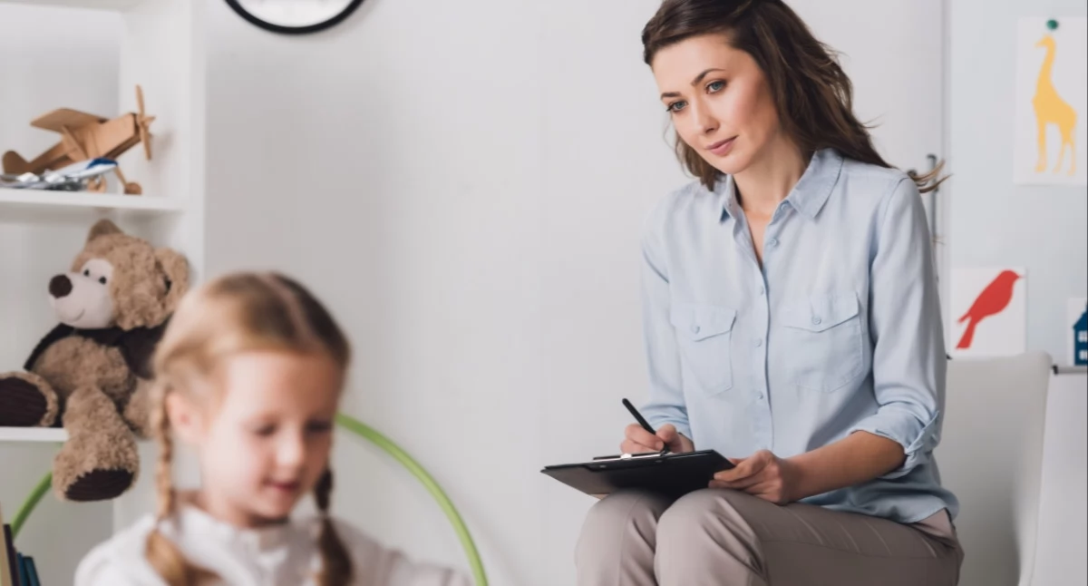 Artykuł Sponsorowany, Planujesz poszerzyć swoje kompetencje pedagogiczne Sprawdź dlaczego warto zapisać terapeuty! - zdjęcie, fotografia