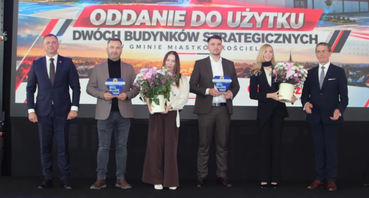 Inwestycje Powiat, Historyczny dzień gminy! Oficjalne otwarcie ośrodka zdrowia sportowej Miastkowie Kościelnym - zdjęcie, fotografia
