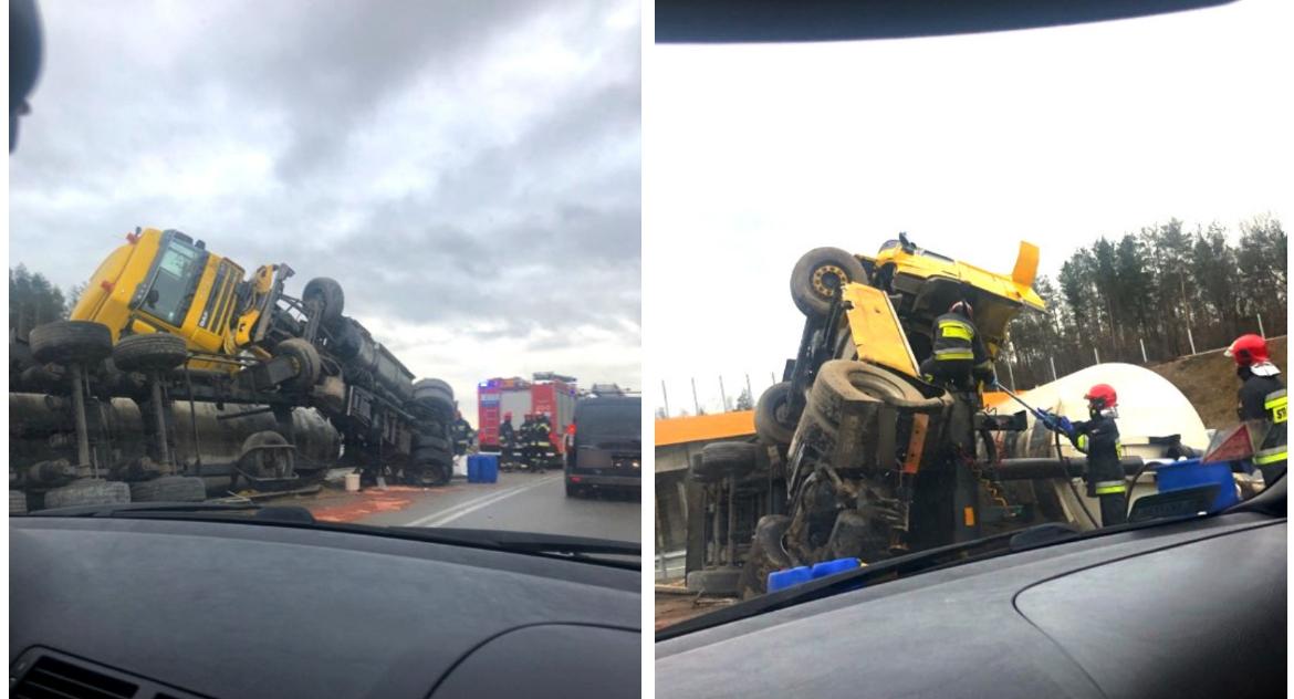 Wypadki drogowe , przewróciła ciężarówka naczepą mąką wahadłowy - zdjęcie, fotografia