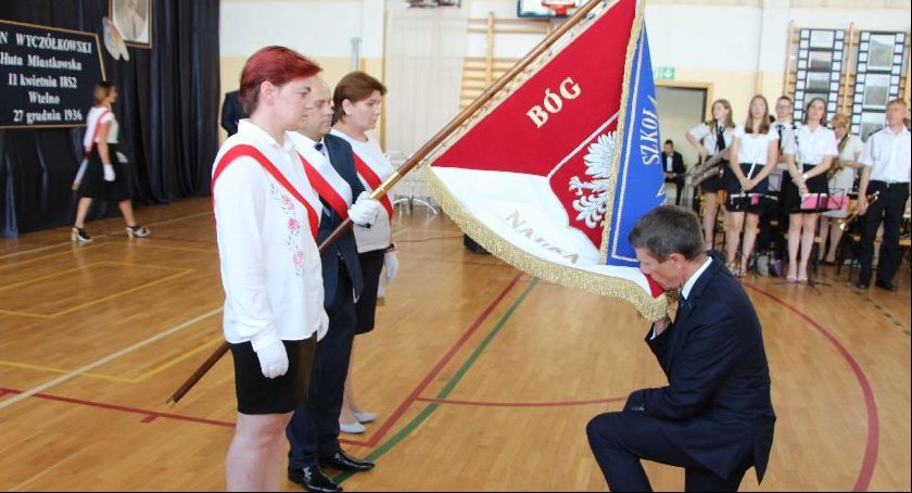 Leon Wyczółkowski patronem szkoły w Miastkowie Kościelnym
