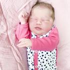   Kornelka  urodziła się 26 października 2025 r. o godz. 18:24. Ważyła 3830 g i...