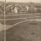 Panorama Łaskarzewa. Lata 60. Rynek przygotowywany pod park