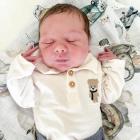   Piotruś  urodził się 17 listopada 2025 r. o godz. 18:45. Ważył 3390 g i mierzył 52...