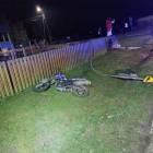 Pijany motocyklista ściął znak drogowy - Zdj. OSP Mariańskie Porzecze