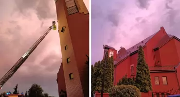 Pożar kościoła w Garwolinie. Zapaliło sie od uderzenia pioruna