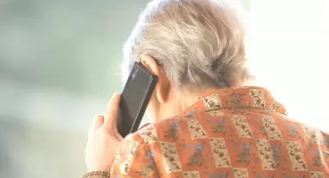 Oszuści próbowali wyłudzić 60 tys. zł. Czujność sąsiadki uratowała mieszkankę