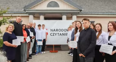 Narodowe Czytanie w Żelechowie: Wspólne odkrywanie poezji Jana Kochanowskiego