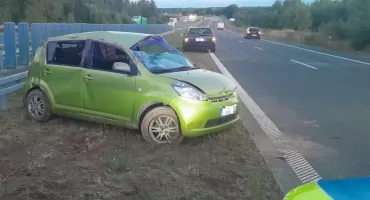 Dachowanie na S17: Pasażer ranny, policja wyjaśnia okoliczności