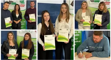 Będą staże i prace interwencyjne - Pracodawcy podpisali umowy