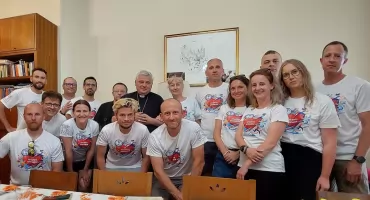 24 godziny modlitwy bez przerwy? Tak! Modlitewna sztafeta różańcowa startuje w piątek!