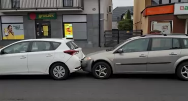 Poranna kolizja osobówek 