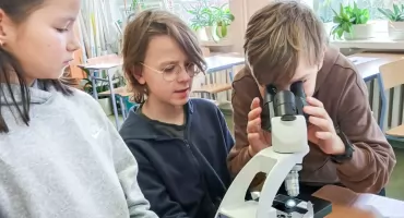 Uczniowie „Dwójki” zyskali salę, jakiej jeszcze nie było! To inwestycja w przyszłość