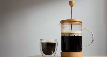 Komu polecana jest kawa bezkofeinowa?