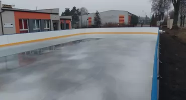 Lodowisko już się mrozi! Burmistrz zaprasza na otwarcie!