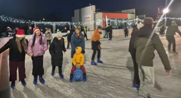 Godziny otwarcia i cennik nowego lodowiska