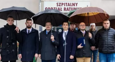 Szpital w Garwolinie czeka na pieniądze z NFZ. Działacze Konfederacji: Sytuacja jest fatalna! [WIDEO]