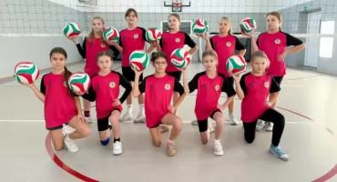 W Zespole Szkół nr 1 powstała klasa sportowa. Uczniowie trenują siatkówkę, piłkę nożną i pływanie
