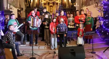 Koncert Kolęd i Pastorałek w Żelechowie: muzyka, wzruszenia i świąteczna radość