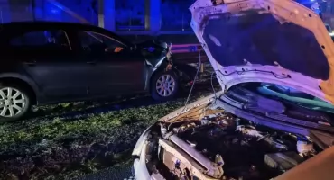 Zderzenie samochodów na S17. Służby w akcji