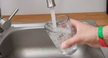 Pilne: Woda niezdatna do spożycia! 