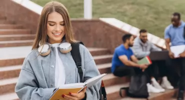 Nowoczesne studia – co obecnie warto studiować?     