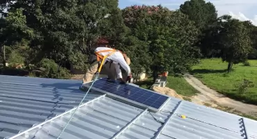 Uwaga na fałszywe dotacje! Policja ostrzega przed oszustwami fotowoltaicznymi