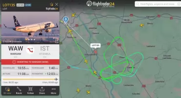 Piorun trafił w samolot! Maszyna krążyła nad naszym powiatem