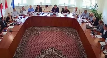 Petycja mieszkańców ulic Garncarskiej i Kruczej. Rada Miasta Łaskarzew przekazuje sprawę burmistrzowi