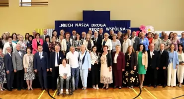 Szkoły z Brzegów i Korytnicy na ogólnopolskim zjeździe szkół imienia Jana Pawła II