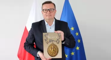 Trojanów ma swoją książkę. Ponad 350 stron historii i współczesności gminy