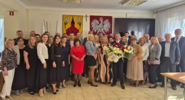 Wójt z absolutorium i wotum zaufania. 