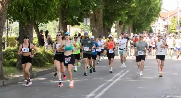 645 biegaczy na starcie w Garwolinie. Kilometry pomocy dla osób dotkniętych przemocą