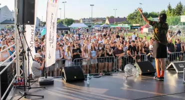 Święto Gminy Sobolew 2026: Bieg uliczny w upale, a wieczorem koncert MiłyPan i Topky