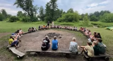 Bezpieczny wypoczynek pod lupą służb. Policja i Sanepid kontrolują obozy w powiecie garwolińskim