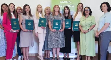 Dziewięć nauczycielek z awansem zawodowym. Uroczyste ślubowanie w Żelechowie