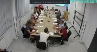 Dyskusja o tłuczniu i zniszczonych drogach: Kiedy kruszywo trafi do Celejowa?