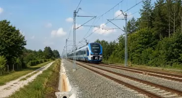 Wojewoda wydał decyzję. Mieszkańcy gmin Borowie i Parysów stracą część działek pod modernizację linii kolejowej