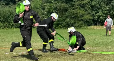 Zacięta rywalizacja i świetna frekwencja. Drużyny z Sobolewa i Kalenia-Grabniaka zdominowały zawody w Godziszu