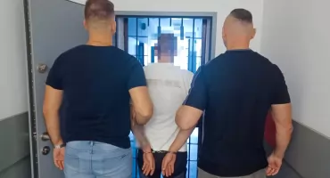 Pijany kierowca uciekał przed policją na S17. Zatrzymał się dopiero w zaroślach