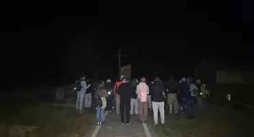 Ponad 30 śmiałków ruszyło w mrok, aby oddać cześć bohaterom 