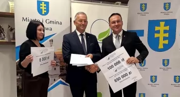 Ponad milion złotych dla gminy Maciejowice. Pieniądze m.in. na wóz strażacki