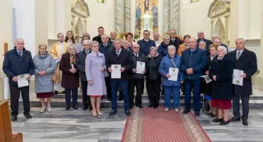 Nawet 65 lat razem! Siedemnaście małżeństw z gminy Trojanów świętuje jubileusze